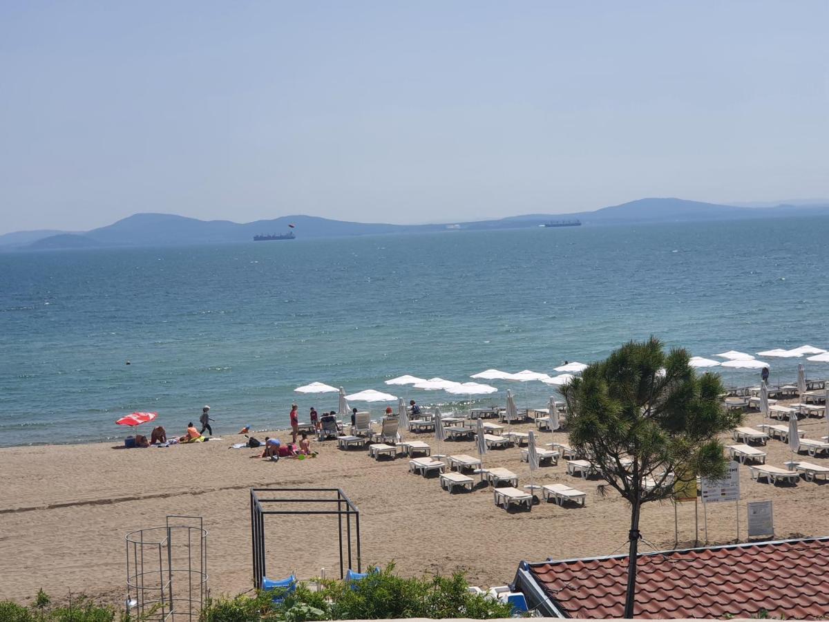 Апартамент Иванови Сарафово Burgas City Exterior foto